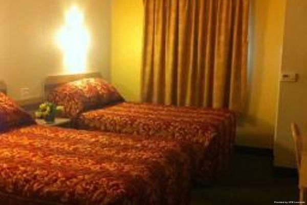 Palisade Hotel (Yuba City)